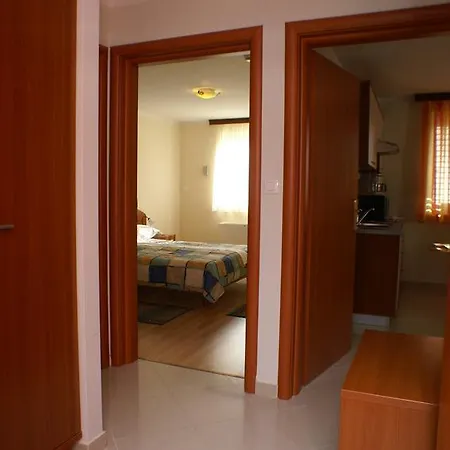 Seget Vranjica 3079e Apartment